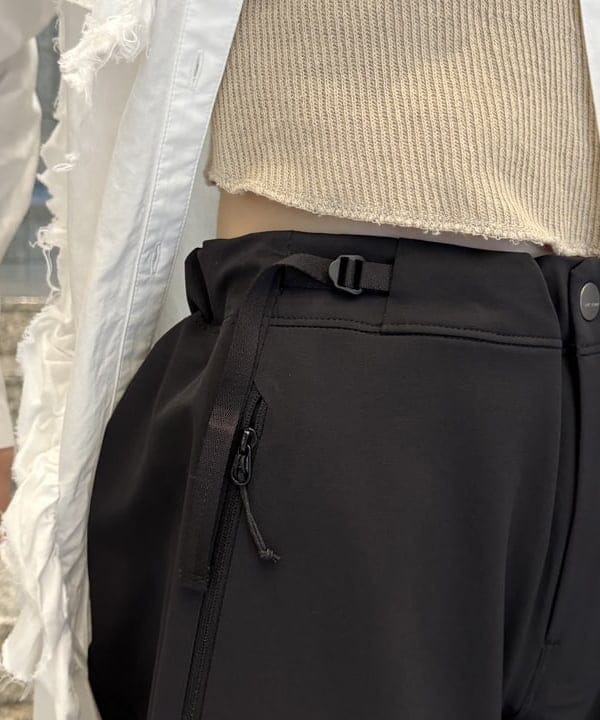 吉田 花さんの「BEAMS WOMEN｜【別注】Anniel / サテン バレエ シューズ」を使ったコーディネート