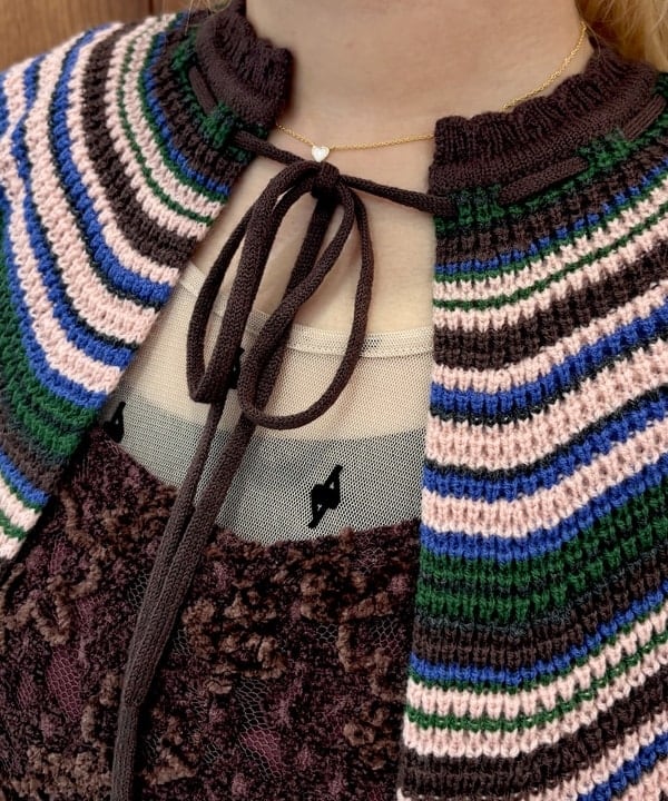 はっとりさんの「BEAMS WOMEN｜フロッキー プリント シアー ラウンドネック トップス」を使ったコーディネート