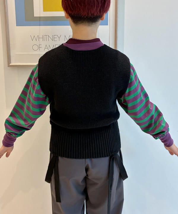 木村 梨香さんの「BEAMS WOMEN｜ミリタリー アレンジ ベスト」を使ったコーディネート