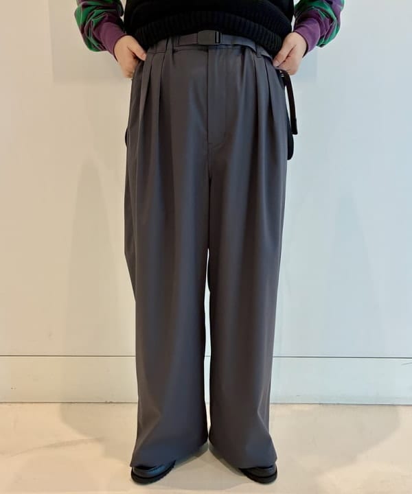 木村 梨香さんの「BEAMS WOMEN｜ミリタリー アレンジ ベスト」を使ったコーディネート