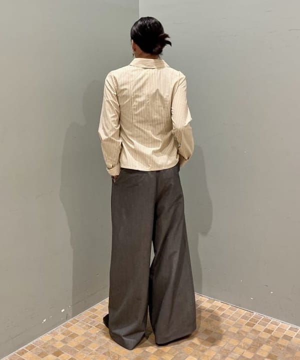 はるひむさんの「BEAMS WOMEN｜ストライプ ジップ シャツ」を使ったコーディネート