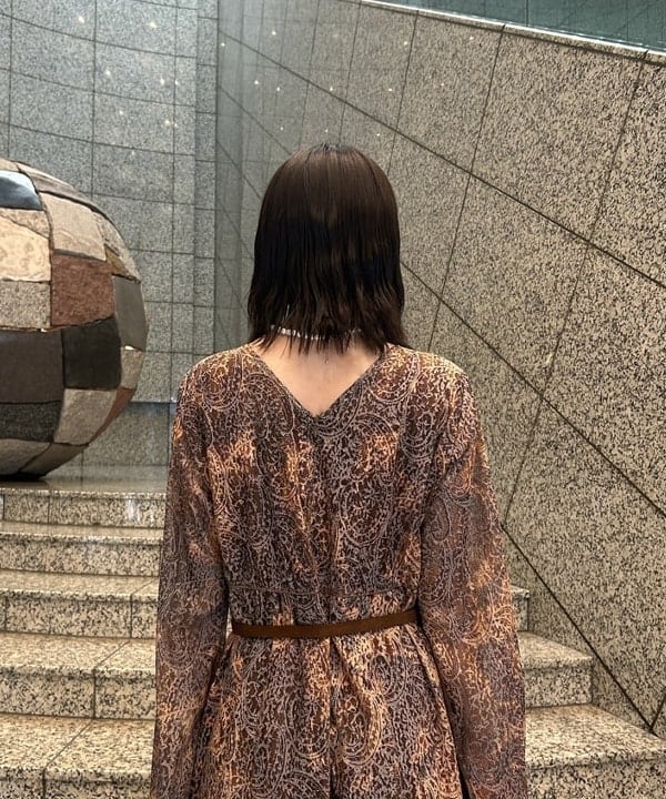 大槻 まひろさんの「BEAMS WOMEN｜RBS / ペイズリー レース プリント ワンピース」を使ったコーディネート