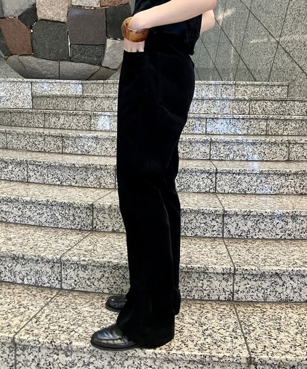 小原 もこさんの「BEAMS WOMEN｜maturely / コットン シルク ジッパー ブルゾン」を使ったコーディネート