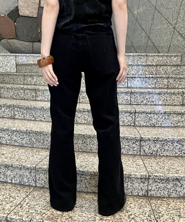 小原 もこさんの「BEAMS WOMEN｜maturely / コットン シルク ジッパー ブルゾン」を使ったコーディネート