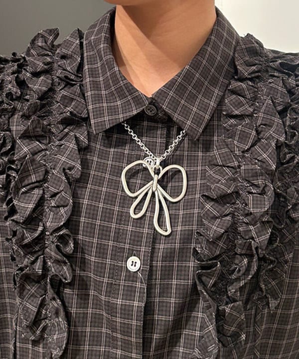 佐藤 亜美さんの「BEAMS WOMEN｜【別注】PENNEY&rsquo;S / ベロアパンツ」を使ったコーディネート