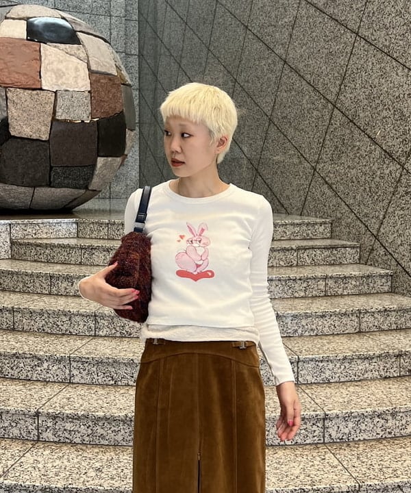 あさひさんの「BEAMS WOMEN｜フロッキー ジップ スリット スカート」を使ったコーディネート