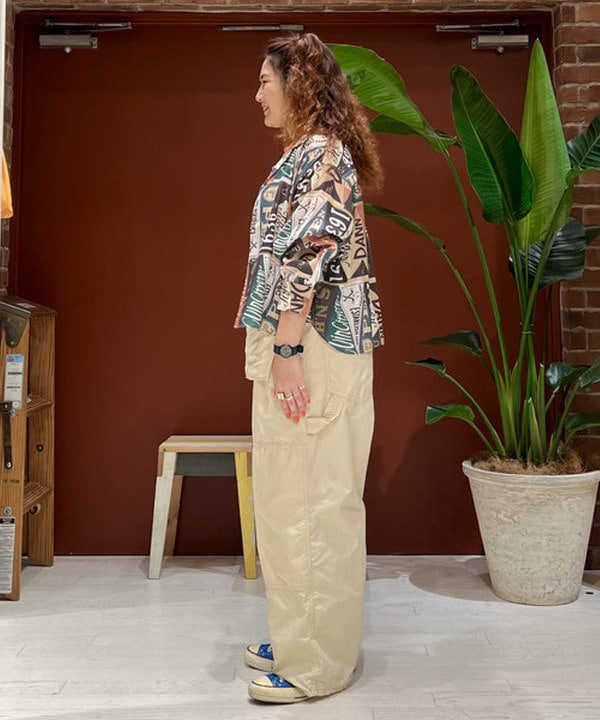 エノモト アミさんの「BEAMS WOMEN｜エプロン オーバーオール」を使ったコーディネート