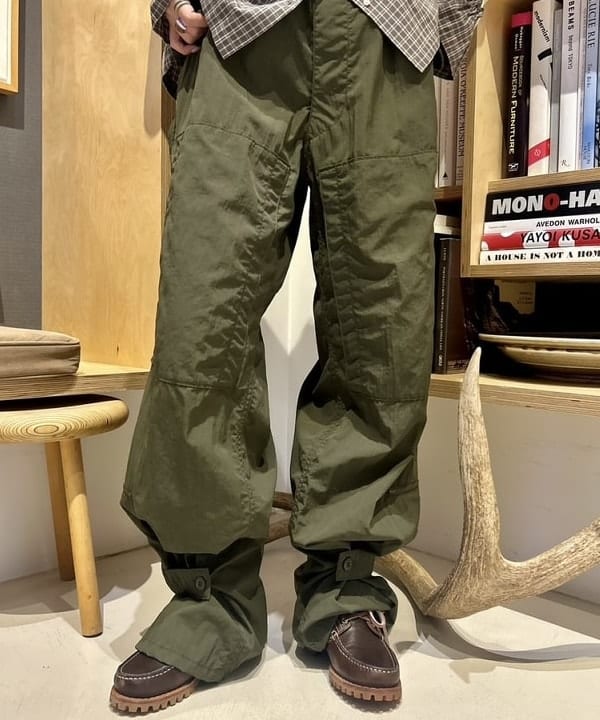 小原 もこさんの「BEAMS WOMEN｜ショート レタード カーディガン」を使ったコーディネート