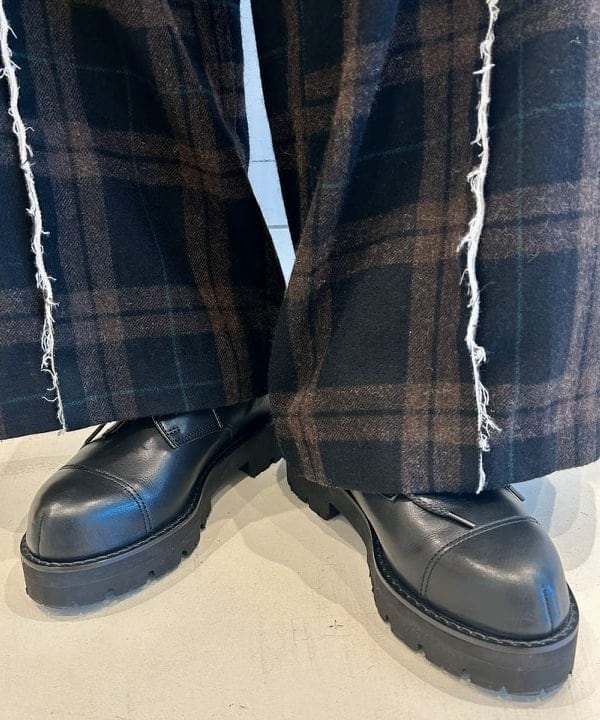 ナツハさんの「BEAMS WOMEN｜maturely / レザー 3ホール シューズ」を使ったコーディネート