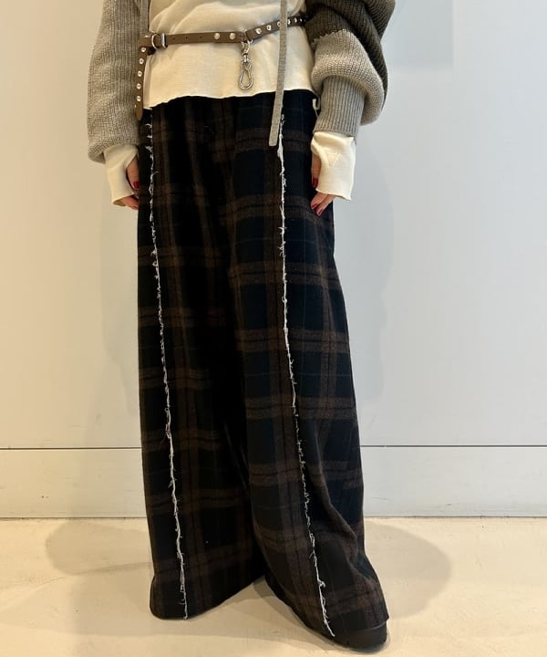 ナツハさんの「BEAMS WOMEN｜maturely / レザー 3ホール シューズ」を使ったコーディネート