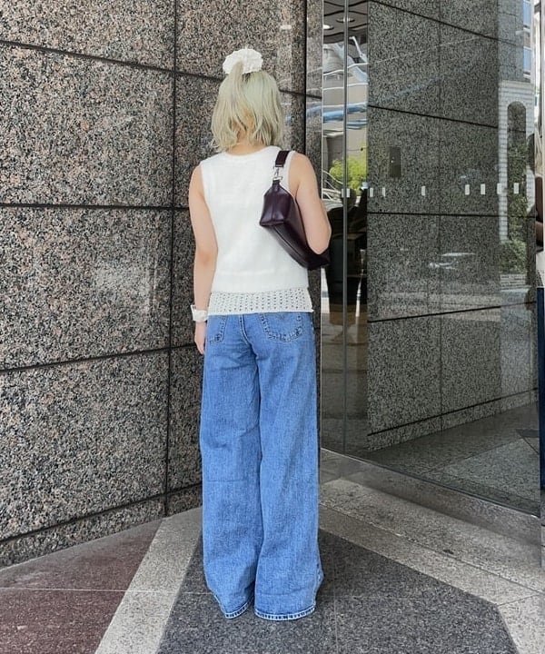 まゆちゃんさんの「BEAMS WOMEN｜シャギー メッシュ ベスト」を使ったコーディネート