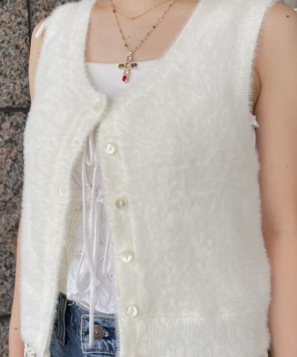 まゆちゃんさんの「BEAMS WOMEN｜シャギー メッシュ ベスト」を使ったコーディネート