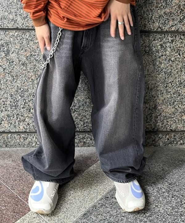 菊田 悠さんの「BEAMS WOMEN｜ボーダー ロングスリーブTシャツ」を使ったコーディネート