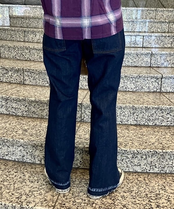 小原 もこさんの「BEAMS WOMEN｜HAVER SACK / デニム フリル シャツ」を使ったコーディネート