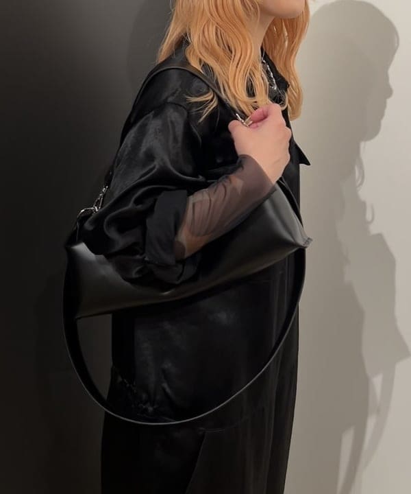 ando naoさんの「BEAMS WOMEN｜ワイド 2WAY バッグ」を使ったコーディネート