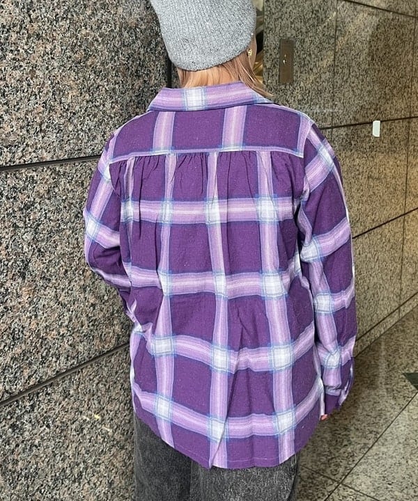 あゆさんの「BEAMS WOMEN｜スパンコール ビーニー 25」を使ったコーディネート