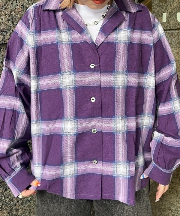 あゆさんの「BEAMS WOMEN｜スパンコール ビーニー 25」を使ったコーディネート