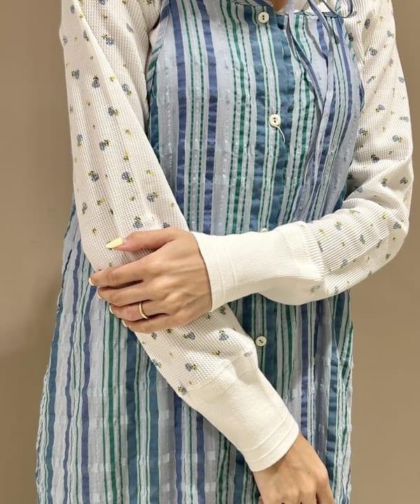 MATSUMOTO AMIさんの「BEAMS WOMEN｜フラワー サーマル パーカー」を使ったコーディネート