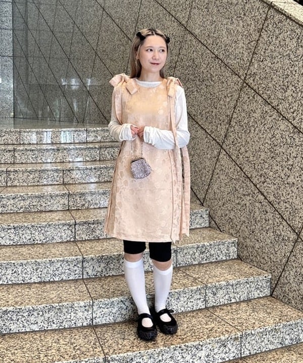 YABUさんの「BEAMS WOMEN｜sister jane / Serene Bow Mini Dress」を使ったコーディネート