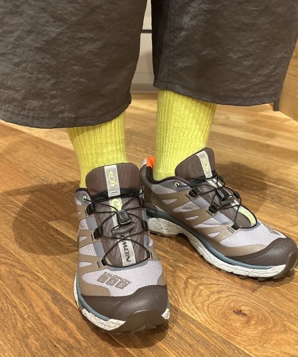 三宅 康平さんの「BEAMS WOMEN｜ARC'TERYX / Ion Gear Organizer」を使ったコーディネート