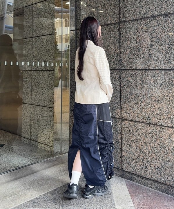 amiriさんの「BEAMS WOMEN｜ストライプ ジップ シャツ」を使ったコーディネート