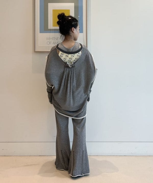 清水 彩乃さんの「BEAMS WOMEN｜maturely / ダメージ アームウォーマー」を使ったコーディネート