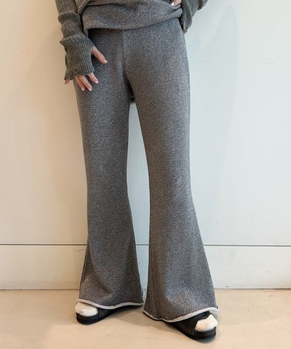 清水 彩乃さんの「BEAMS WOMEN｜maturely / ダメージ アームウォーマー」を使ったコーディネート