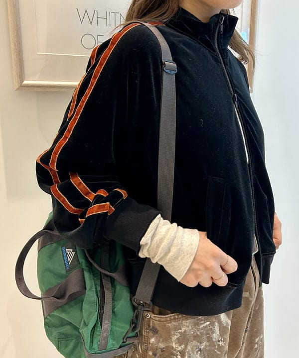 ナツハさんの「BEAMS WOMEN｜ベロア ライナー フルジップ」を使ったコーディネート