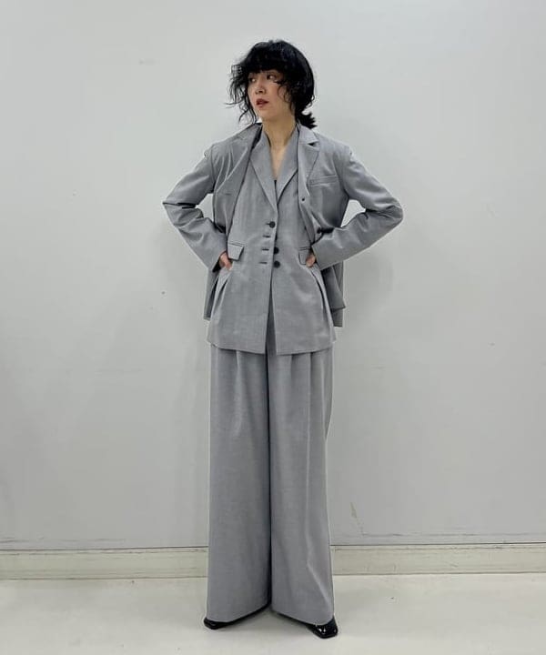 kigoさんの「BEAMS WOMEN｜RBS / ヘリンボーン タック ジレ」を使ったコーディネート