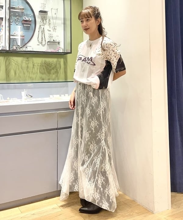 大木さんの「BEAMS WOMEN｜デニム ハーフ パンツ」を使ったコーディネート