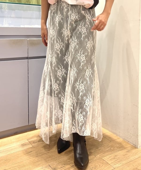 大木さんの「BEAMS WOMEN｜デニム ハーフ パンツ」を使ったコーディネート