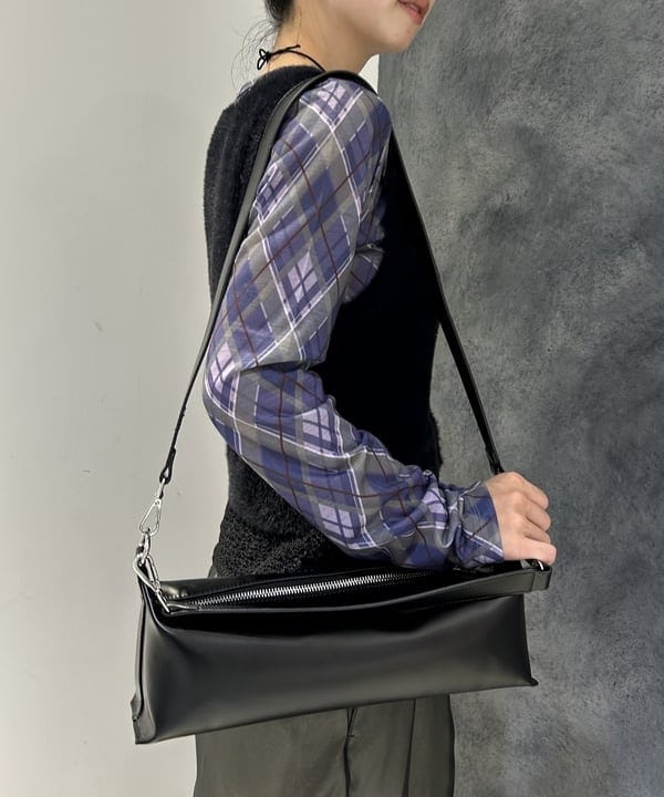 ササキさんの「BEAMS WOMEN｜シャギー メッシュ ベスト」を使ったコーディネート