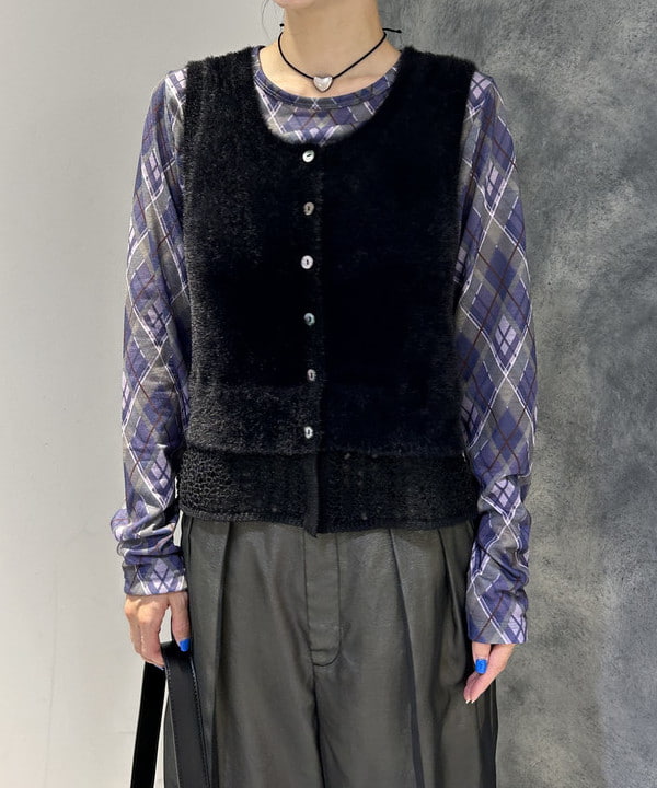 ササキさんの「BEAMS WOMEN｜シャギー メッシュ ベスト」を使ったコーディネート