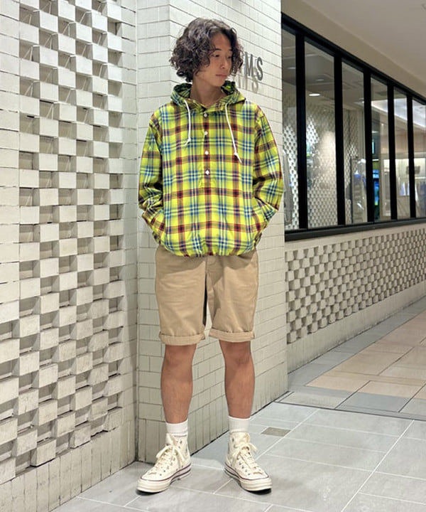 Kellyさんの「BEAMS WOMEN｜ワイドフィット リフレクター チェック フードシャツ」を使ったコーディネート