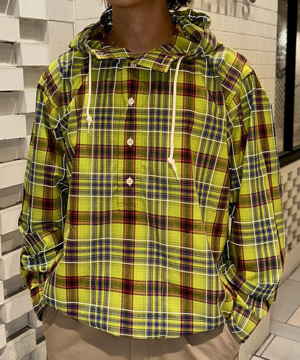 Kellyさんの「BEAMS WOMEN｜ワイドフィット リフレクター チェック フードシャツ」を使ったコーディネート