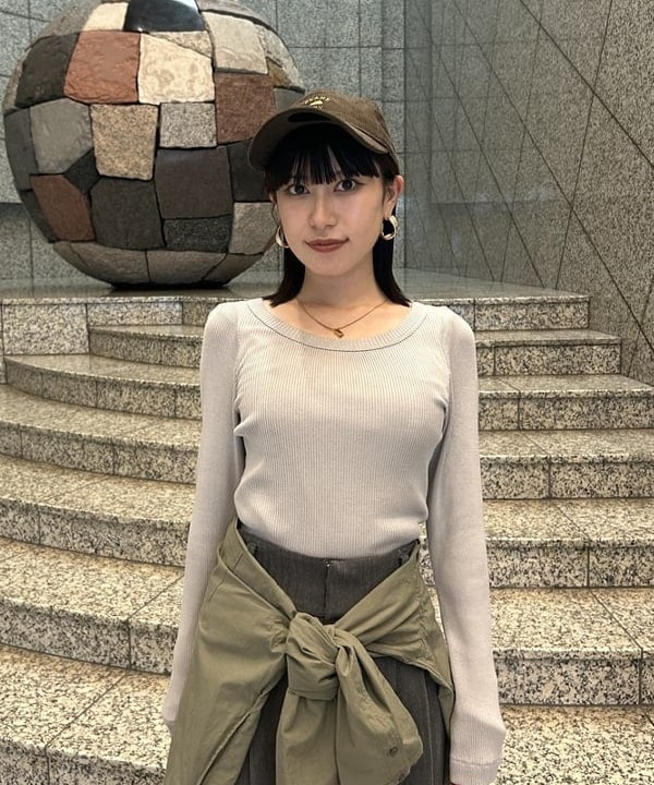 大槻 まひろさんの「BEAMS WOMEN｜TICCA / コットン スクエア ビッグシャツ」を使ったコーディネート