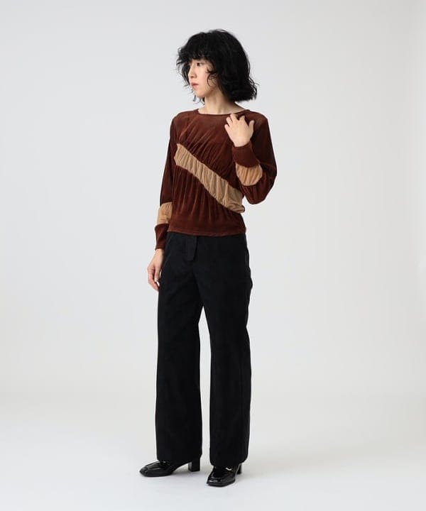 kigoさんの「BEAMS WOMEN｜RBS / ベロア ライン ギャザー Tシャツ」を使ったコーディネート