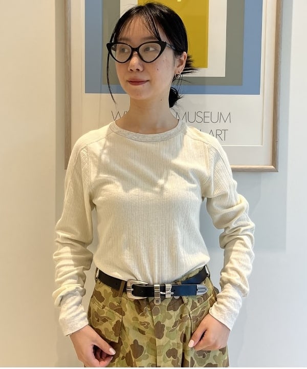 にしだてさんの「BEAMS WOMEN｜キャッツアイ クリア レンズ」を使ったコーディネート