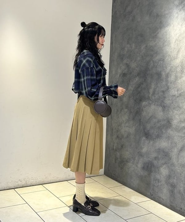 ハルカさんの「BEAMS WOMEN｜【別注】FRED PERRY / Tennis Pleats Skirt」を使ったコーディネート