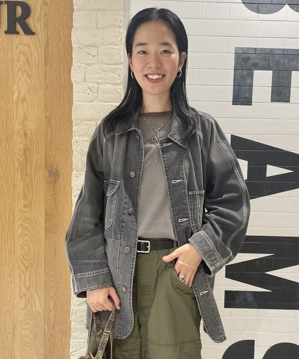 津藤 理佐子さんの「BEAMS WOMEN｜クレイジー ベースボール ロングスリーブ」を使ったコーディネート