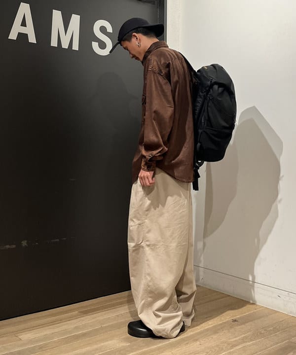 BANさんの「BEAMS WOMEN｜フェード ワークシャツ」を使ったコーディネート