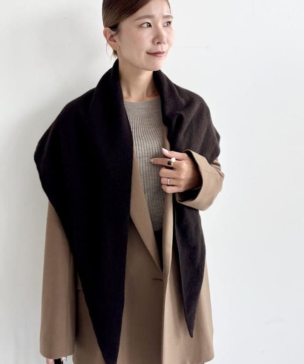 AONO SHIKAMAさんの「BEAMS WOMEN｜【別注】upper hights / THE SISTER デニムパンツ LAMPBLACK」を使ったコーディネート