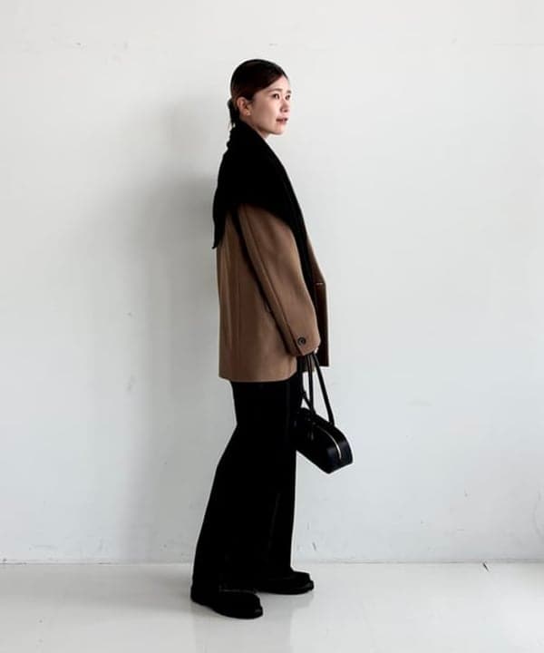 AONO SHIKAMAさんの「BEAMS WOMEN｜【別注】upper hights / THE SISTER デニムパンツ LAMPBLACK」を使ったコーディネート
