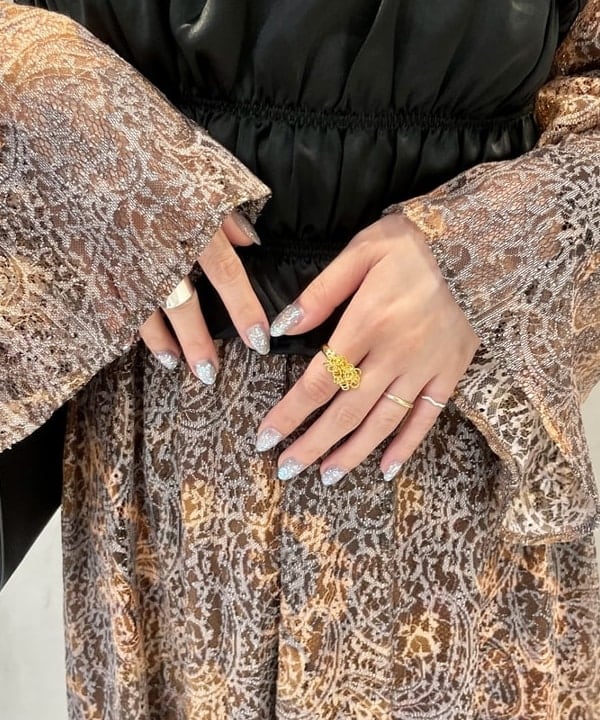 カタヤマ アヤさんの「BEAMS WOMEN｜RBS / ペイズリー レース プリント ワンピース」を使ったコーディネート