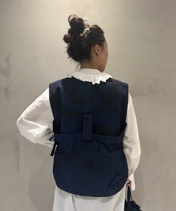 清水 彩乃さんの「BEAMS WOMEN｜ユーロ ヴィンテージ フリル ワンピース」を使ったコーディネート