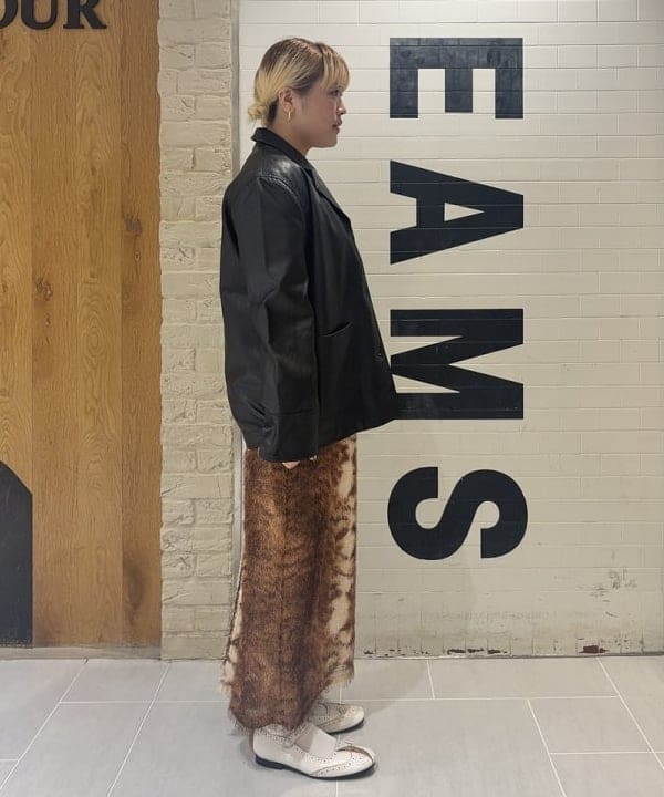 大石彩可さんの「BEAMS WOMEN｜BAUM UND PFERDGARTEN / フェイクレザー 3ポケット ジャケット」を使ったコーディネート