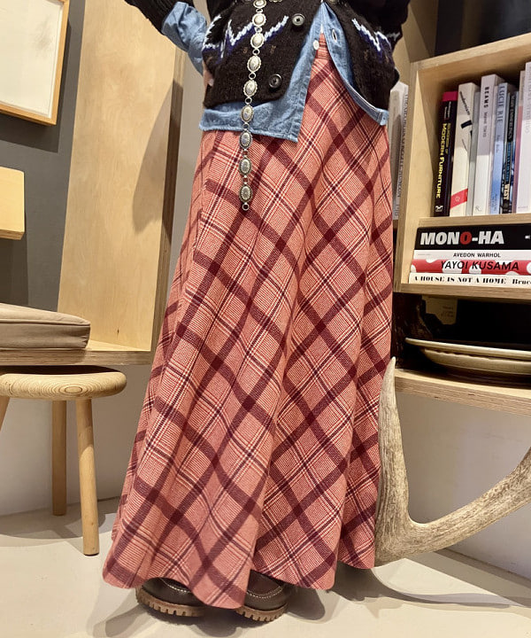 小原 もこさんの「BEAMS WOMEN｜【別注】BUZZ RICKSON'S / シャンブレー ロングスリーブ シャツ」を使ったコーディネート