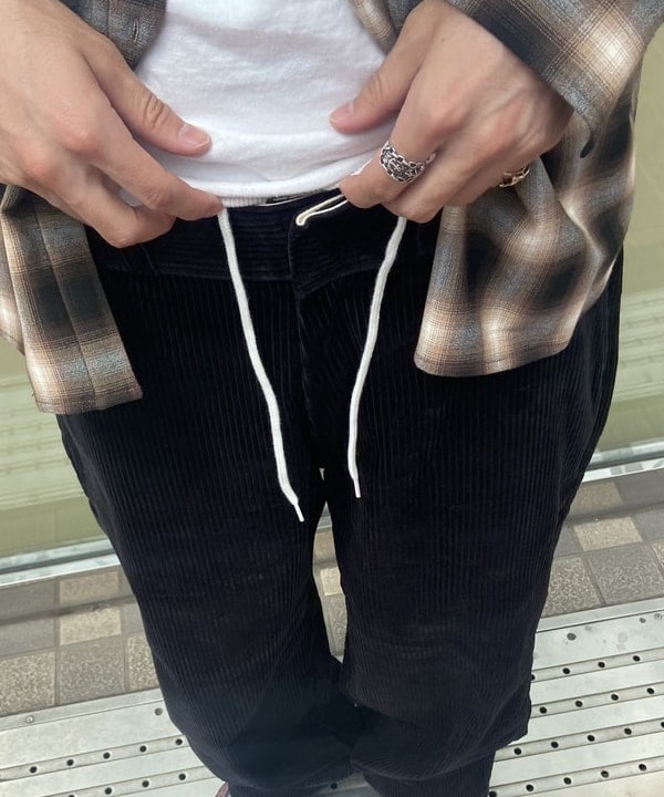 Lazzyさんの「」を使ったコーディネート