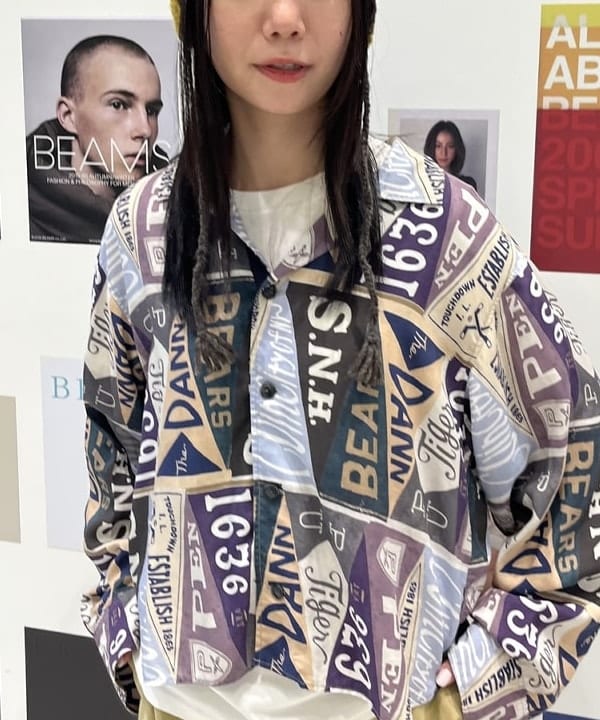 にしだてさんの「BEAMS WOMEN｜ペナント プリント シャツ」を使ったコーディネート