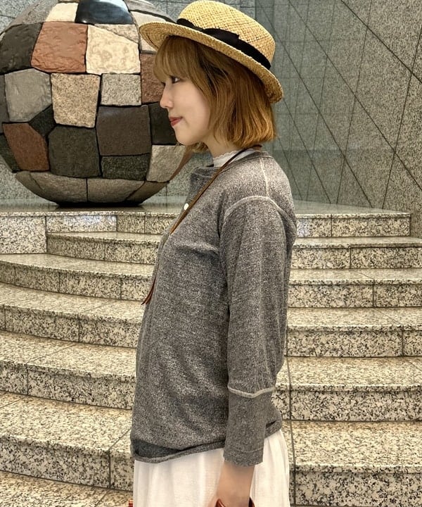 小原 もこさんの「BEAMS WOMEN｜ユーロ ヴィンテージ フリル スカート」を使ったコーディネート